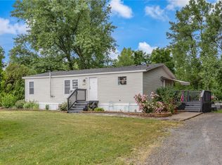 414 Gifford Rd, Phelps, NY 14532