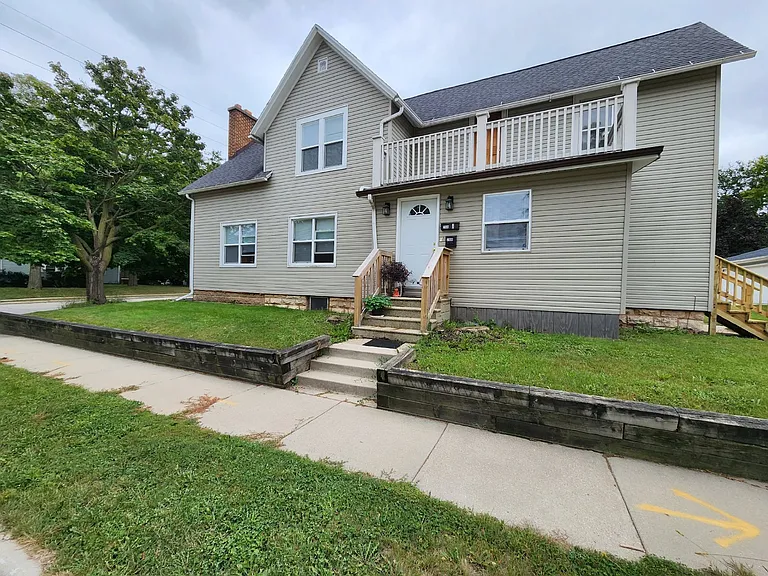 288 S Hickory St #LOWER — Photo 4