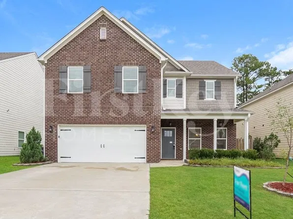 1112 Pine Valley Dr, Calera, AL 35040