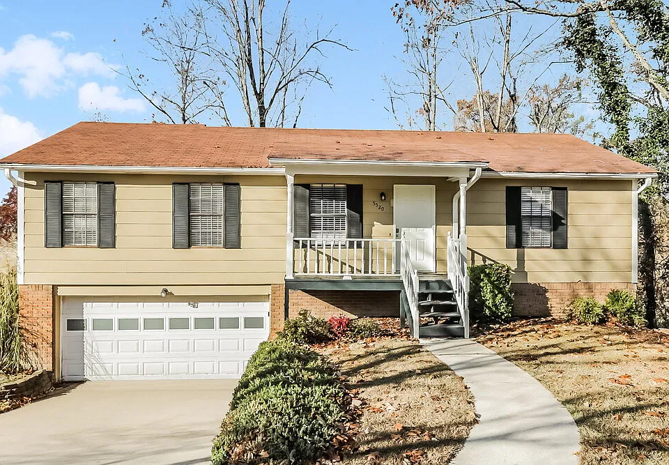 5520 Eden Dr