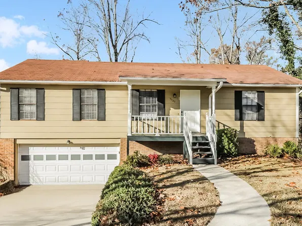 5520 Eden Dr, Pinson, AL 35126