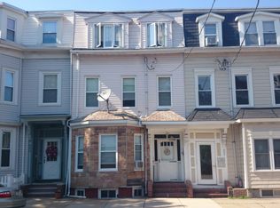 802 E 3rd St #3, South Boston, MA 02127