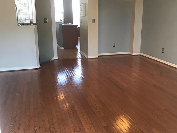3rd image of 2964 Bayshore Pointe Dr