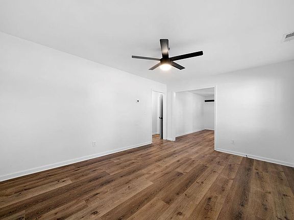 4th image of 533 Wesley Camp Rd