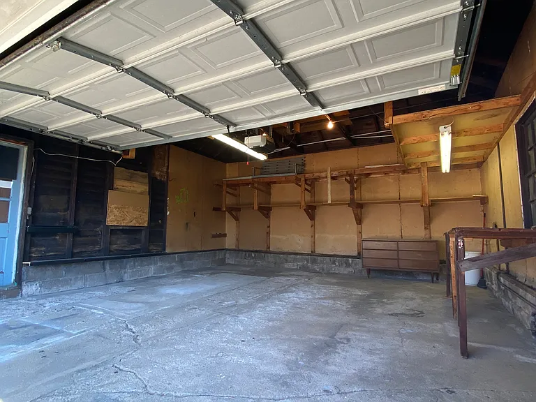 216 2nd St SE #1 — Photo 13