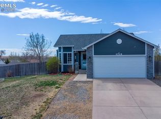 9475 Berrey Ln, Colorado Springs, CO 80925