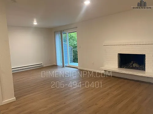 Refreshed 2 bed 1 bath in the City of Pacific! Easy to Tour! (close to trails!) Photo 1