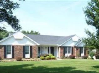 3 Laurel Oaks Ct, Lake Saint Louis, MO