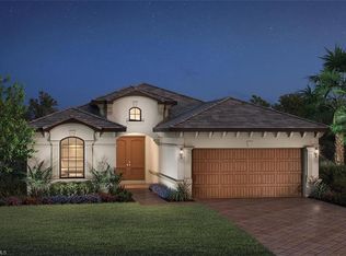 10129 Florence Cir, Naples, FL 34119