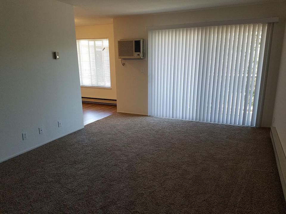1st image of 215 Monroe St APT 6