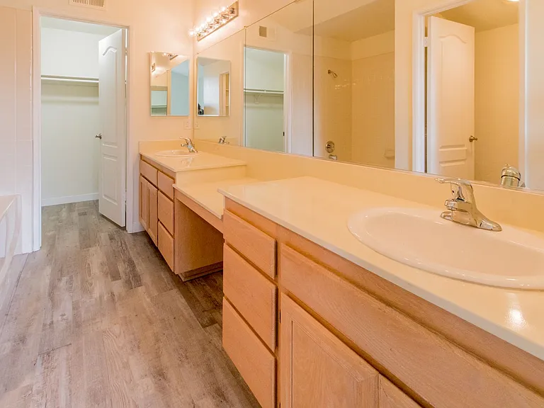 11066 Portobelo Dr — Photo 18