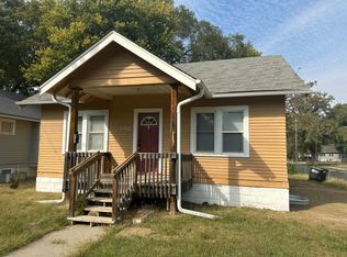 2702 Ellison Ave, Omaha, NE 68111