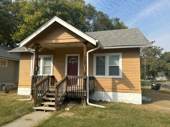 2702 Ellison Ave, Omaha, NE 68111