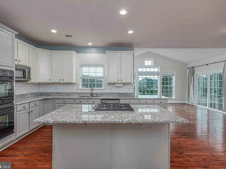 73 Anthony Taylor Way — Photo 20