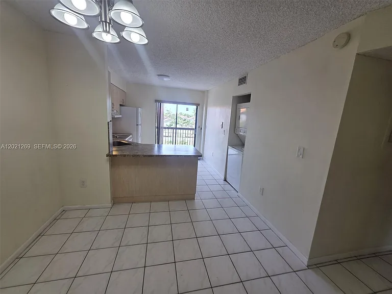 5560 W 21st Ct #308 — Photo 11