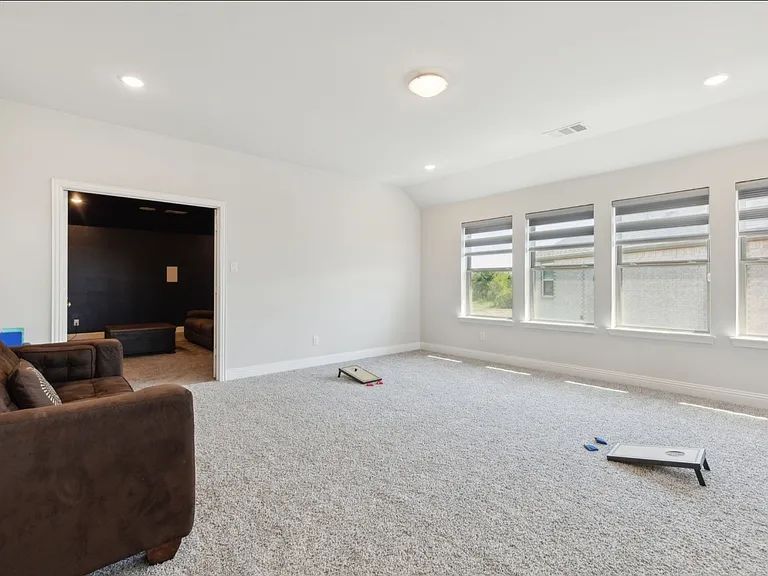 3640 Lillian Ct — Photo 31