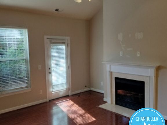 5th image of 4987 Wyngate Village Dr