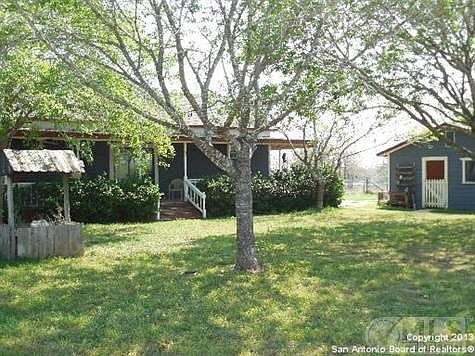 3rd image of 205 Fletcher Ln