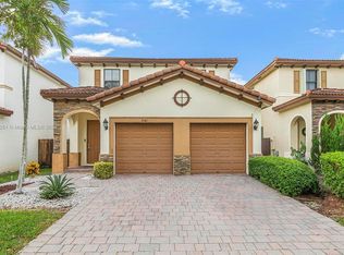 9140 SW 227th Ln, Cutler Bay, FL 33190