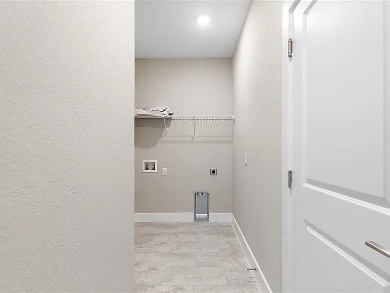 4709 Flint Dr — Photo 28