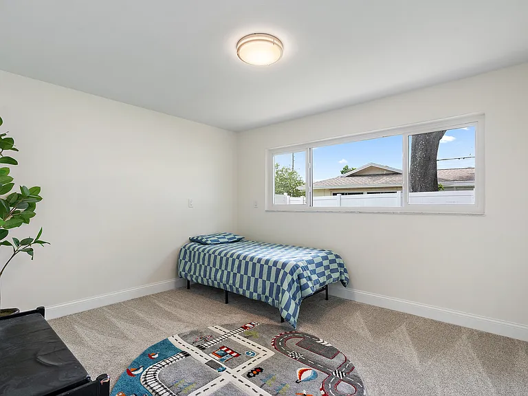 5273 Denver St NE — Photo 17