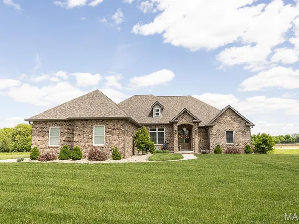 409 Willow Bend Ln, O'Fallon, IL 62269
