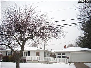 1st image of 163 E Woodsdale Ave