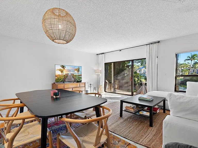 11863 Wimbledon Cir #446 — Photo 9