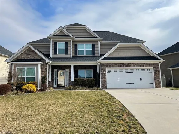4453 Alderny Cir, High Point, NC 27265