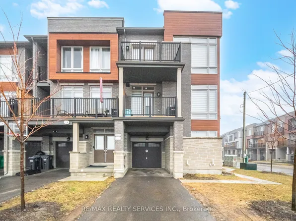 68 Donald Ficht Cres, Brampton, ON L7A 5H7