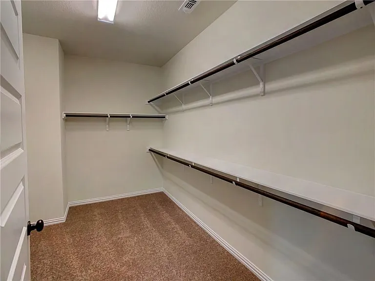 2304 La Mirada St — Photo 14