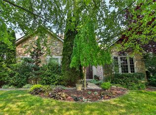 291 Water Lilly Ct, Allentown, PA 18104