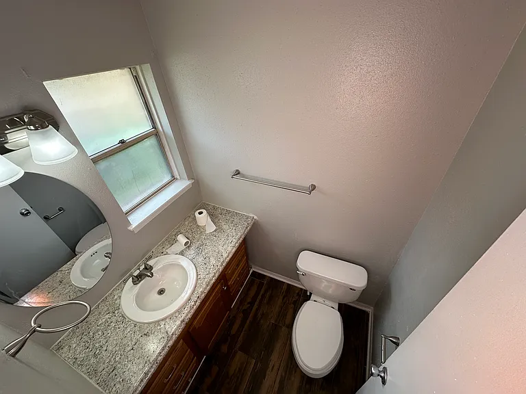 9610 Mango St — Photo 14