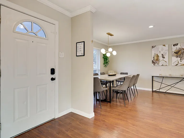 12221 Eunice St — Photo 49