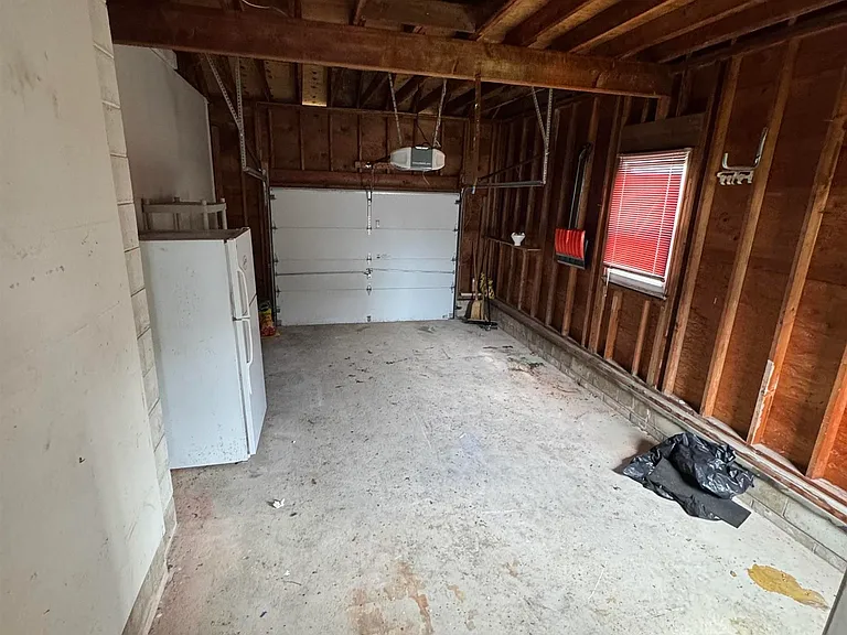 8208 Lagoon Dr — Photo 20