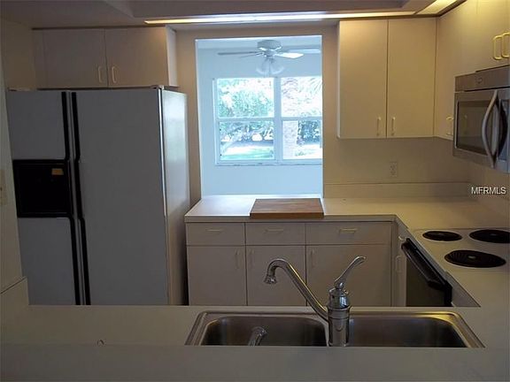5th image of 821 Waterside Dr #201-66