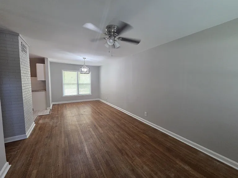 1486 Patterson St — Photo 7