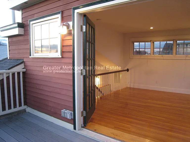 599 E 6th St #2 — Photo 22