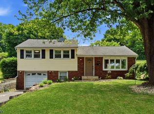 708 Franklin St, Belvidere Twp., NJ 07823