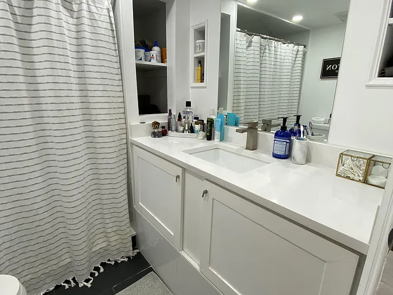 503 Beacon St #11 — Photo 8