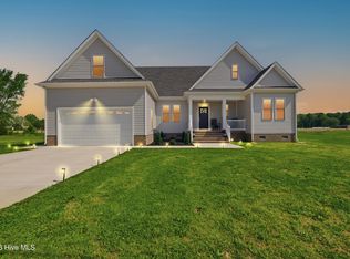 372 Firetower Rd, Elizabeth City, NC 27909