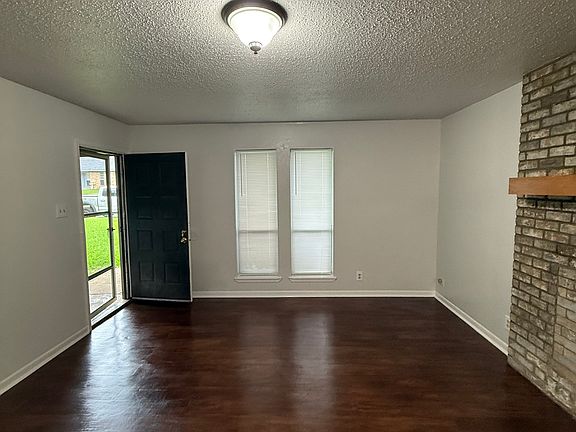 3rd image of 317 Nikki Dr #B