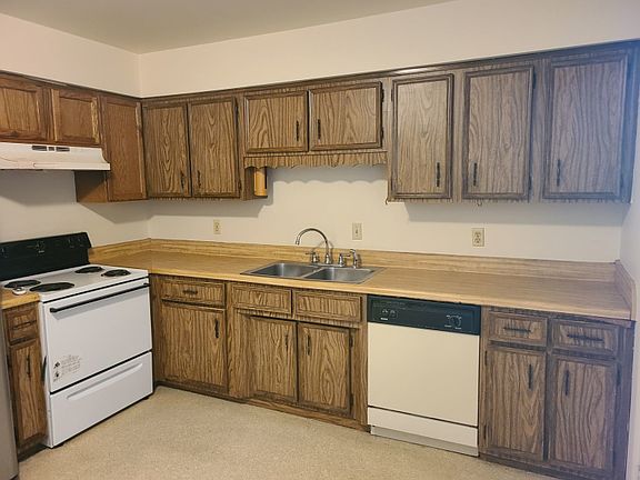 4th image of 1128 Virgilina Ave Unit B
