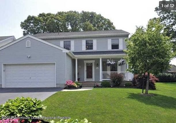 1st image of 204 Emerson Ct