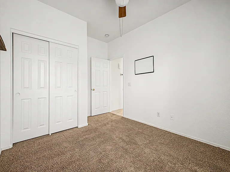 32 N Eaton Pl — Photo 10