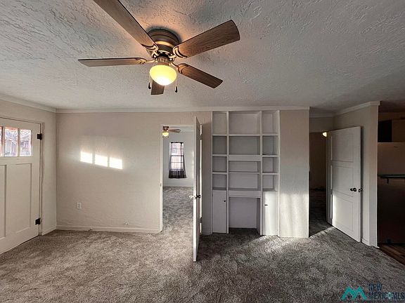5th image of 805 Grape St