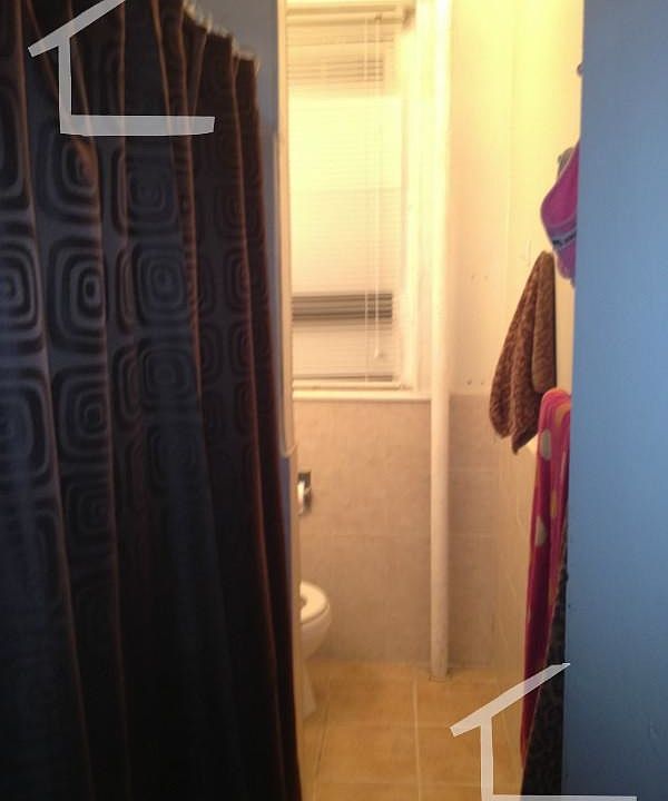 2nd image of 17 Aberdeen St APT 006