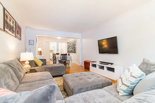 Sold by Owner | media 6