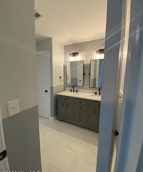 124 Little Bay Dr — Photo 11