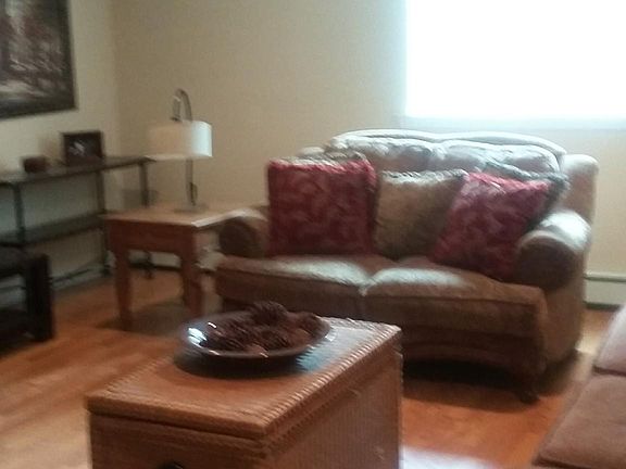 3rd image of 298 Hagerman Ave